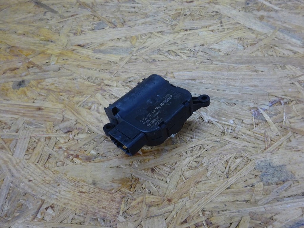 фото №12, Audi a3 s3 rs3 8p tt 8j sharan 7n моторчик крышка отопителя 1k0907511