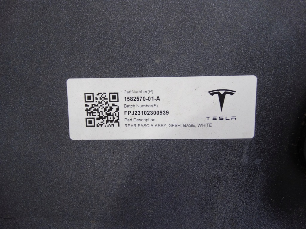 Tesla model 3 рестайлінг  2023+ highland бампер задній оригінальний 1582570-01-a Доставка