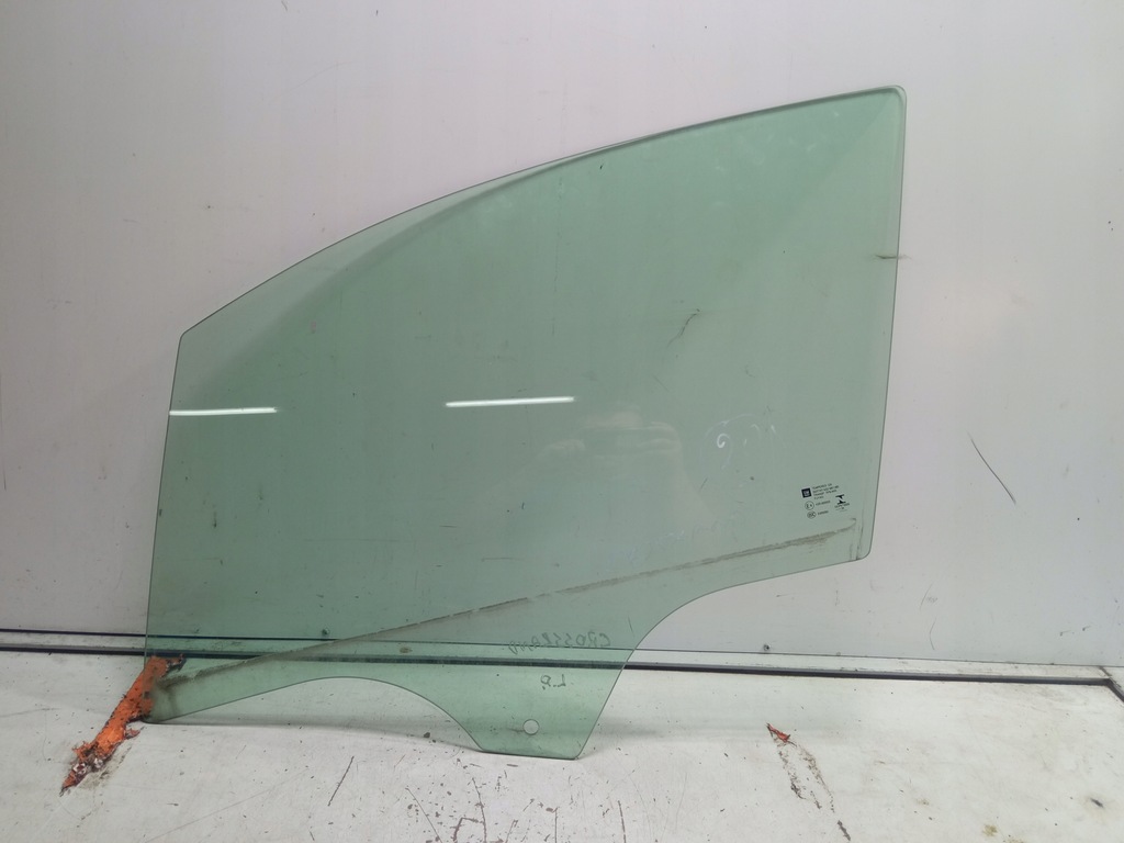 фото №1, Opel crossland стекло дверь левый перед 2020 rok