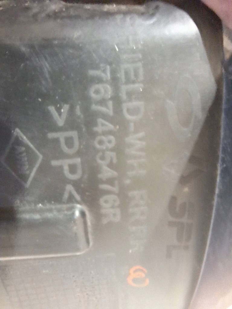 Подкрылок правый задняя 767485476r renault arkana в Украине