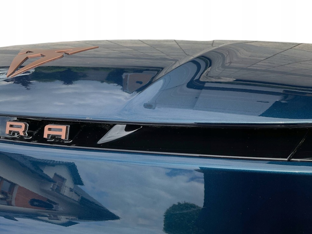 Бампер, решётка радиатора, решётка радиатора, решётка, абсорбер cupra born дорестайлинг  424. Оригинал