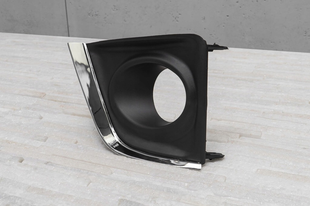 фото №10, Решётка противотуманной фары левая 8148202390 toyota corolla e16