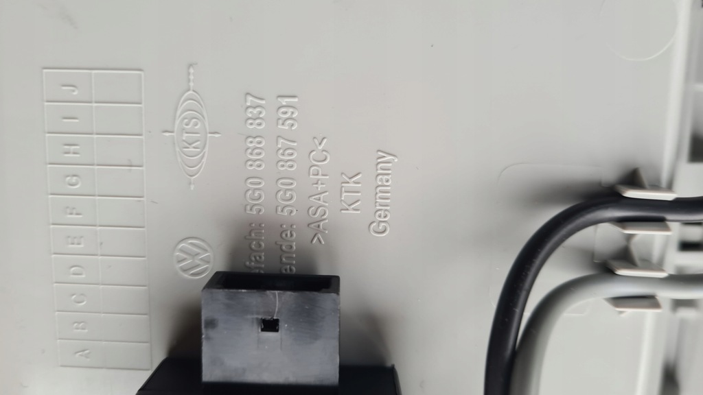 фото №11, Vw golf vii 12-19r лампа освітлення салону стельовий 5g0868837