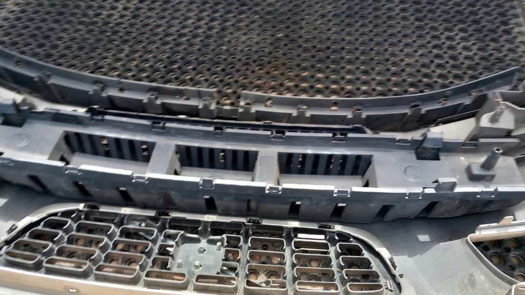 фото №11, Volvo v70 iii s80 ii r-desing бампер перед 473-46 протитуманна фара