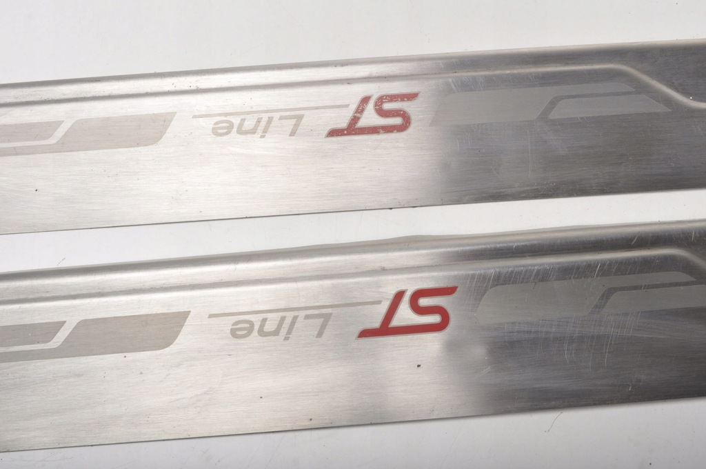 фото №5, Ford fiesta mk8 накладки порогові st line