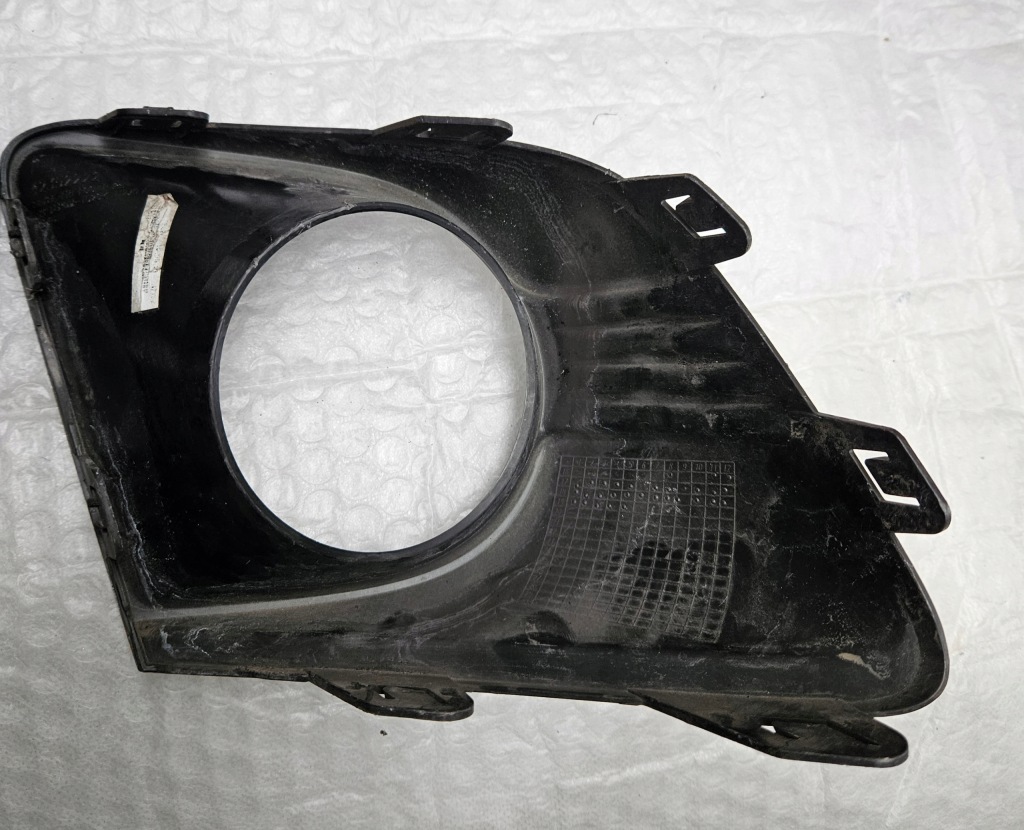 Купити Решітка протитуманної фари ліва права opel karl rocks 15- 42352222 / 42352221