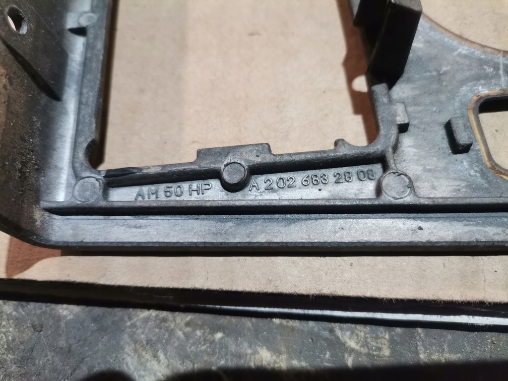 фото №2, Рамка захист радіо консолі mercedes w202