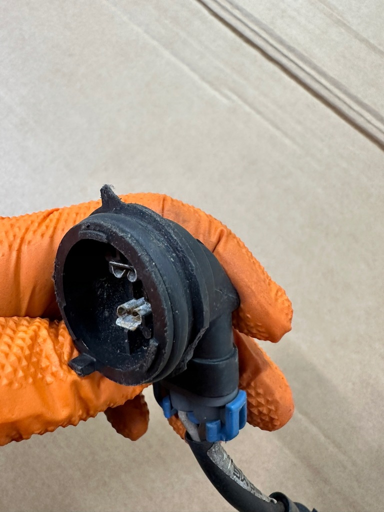 фото №4, Шланг протитуманної фари, лампи, протитуманна фара бампера mercedes cl w216 6.3 amg