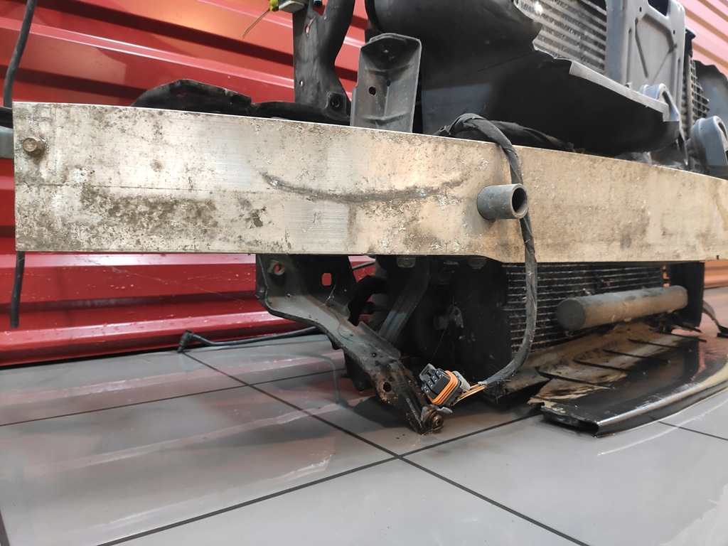 фото №7, Mercedes r-klasa w251 3.0 cdi pas передний интеркулер радиатор вентилятор