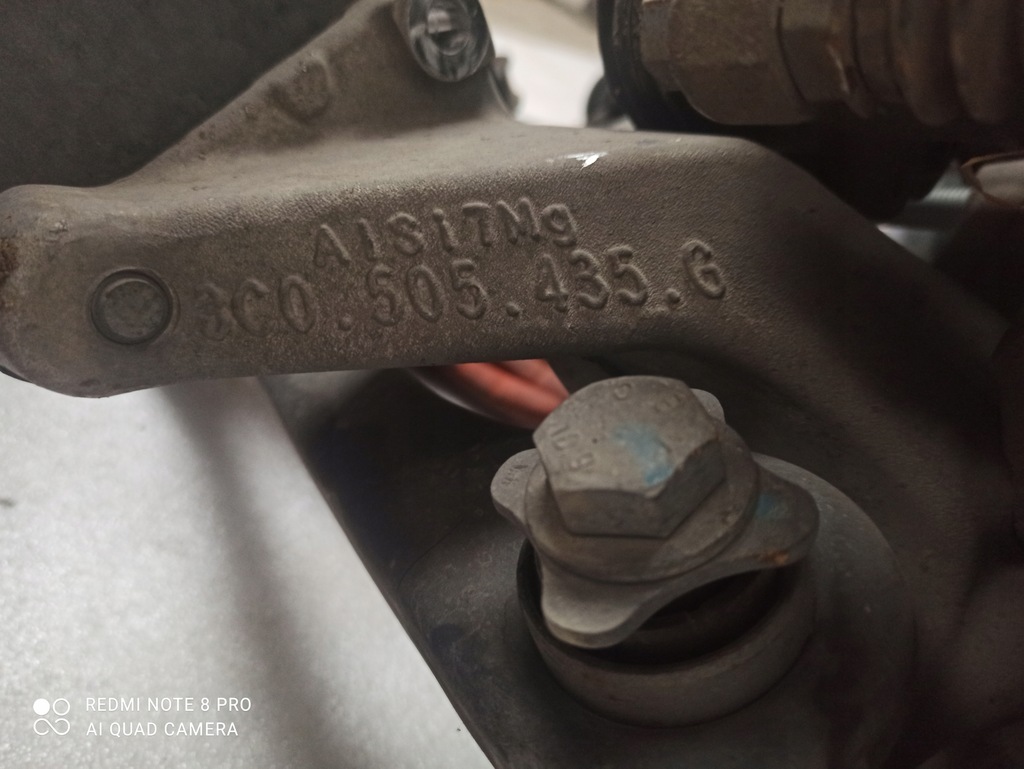 фото №13, Поворотный кулак задняя 4x4 правая audi q3 sq3 8u 2.0 tfsi