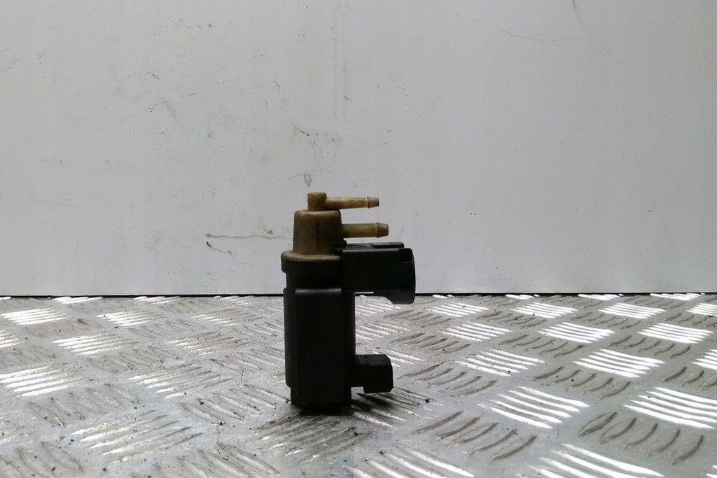 фото №1, Клапан вакуумный renault grand scénic ii jm0/1_ 8200486264 1.9l дизель 78kw