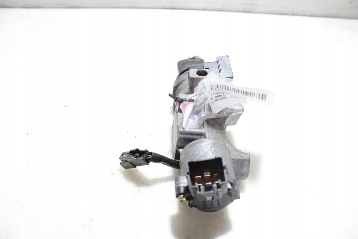 фото №1, Замок зажигания toyota avensis ii t25 2.0d4d