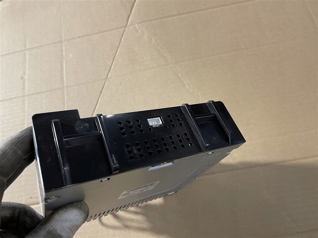 фото №8, Радіо навігація модуль блок керування роз'єми 19-22r opel astra 5 v k lift