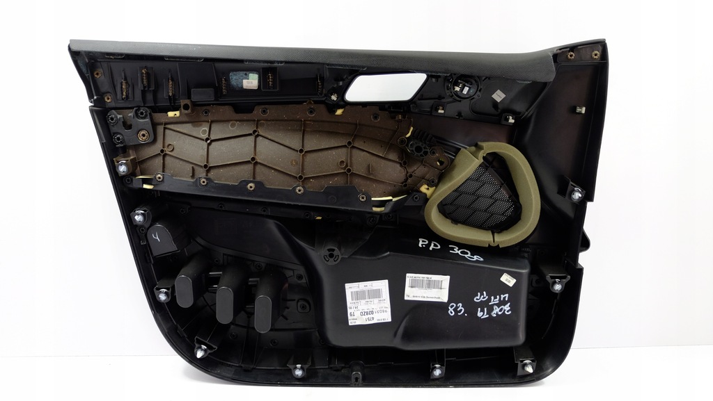 фото №8, Peugeot 308 t9 обивка обшивка дверь правый перед