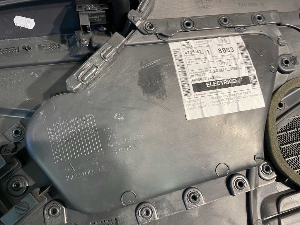 фото №10, Комплект обшивка дверей дверь vw polo v 5d 6r6867212 оригинал