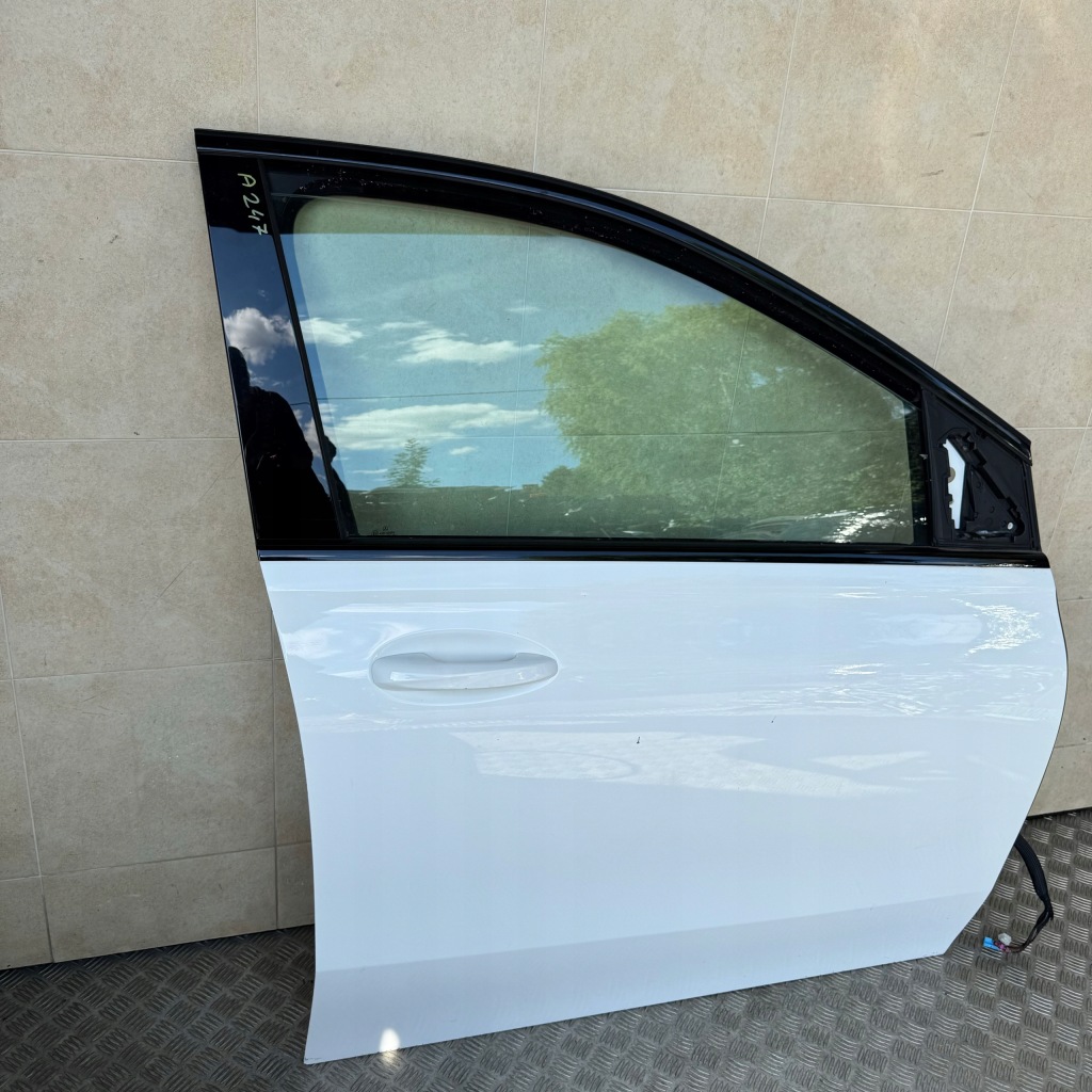 фото №2, Двері передні праве mercedes b-klasa w247 2019 rok