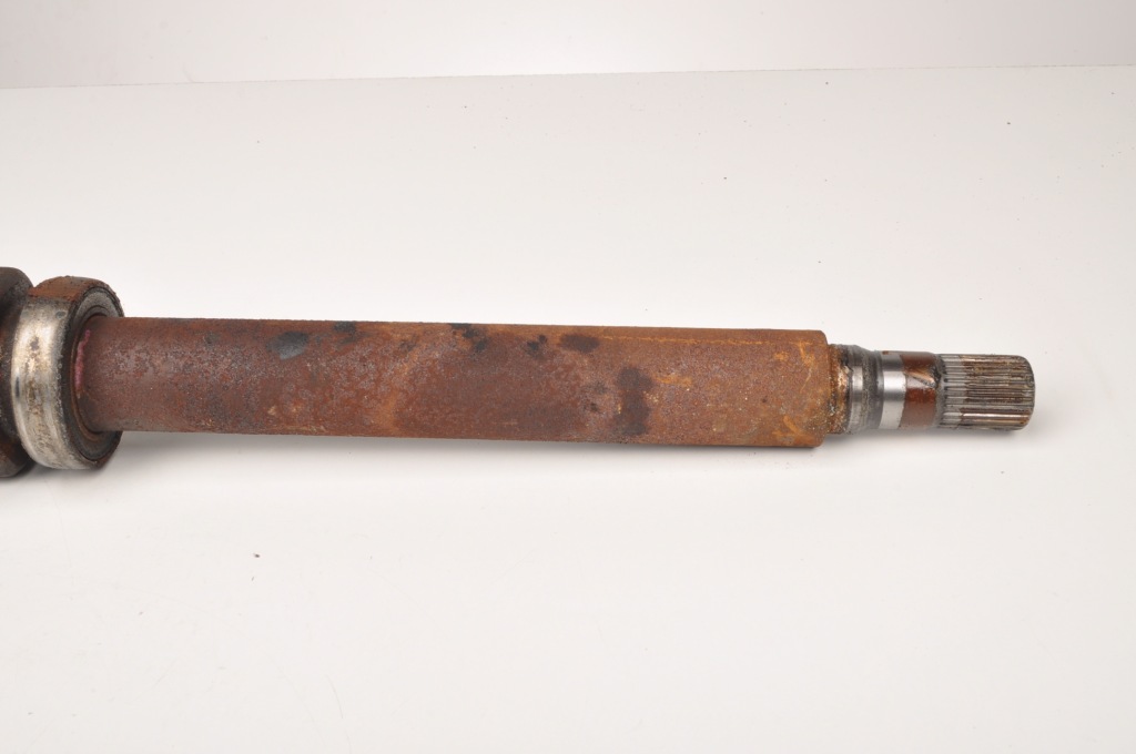 Volvo v40 2 1.6 d2 привідний вал права довга 31367627 Київ