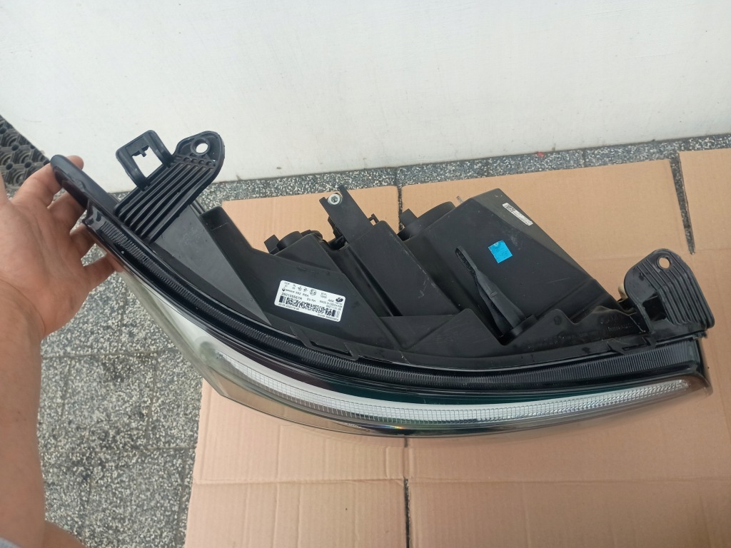 Master 4 лампа перед правая led 260105567r renault master iv Цена