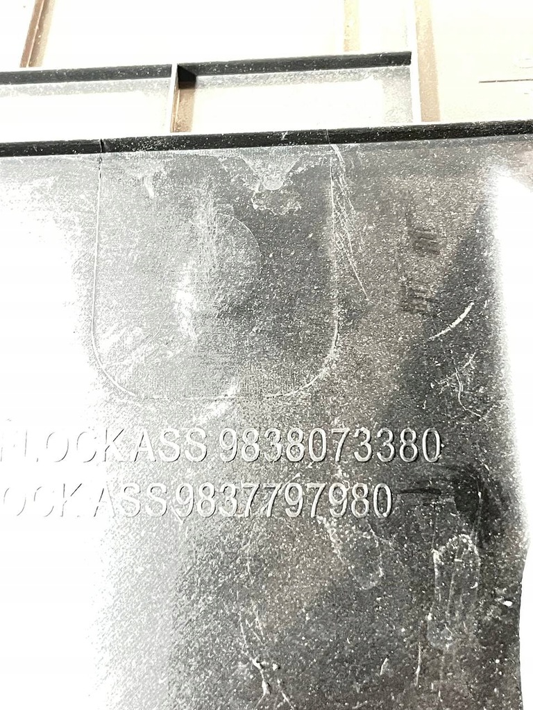 фото №12, Бардачок правый пассажира панели консоли peugeot 308 t10 p5 iii - 9838073380