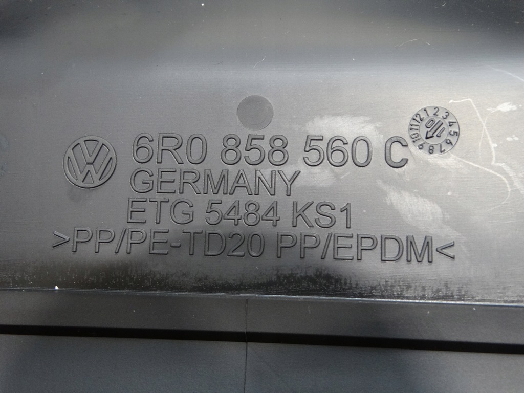 фото №10, Защита колонки рулевого vw polo 11r 6r0858560c