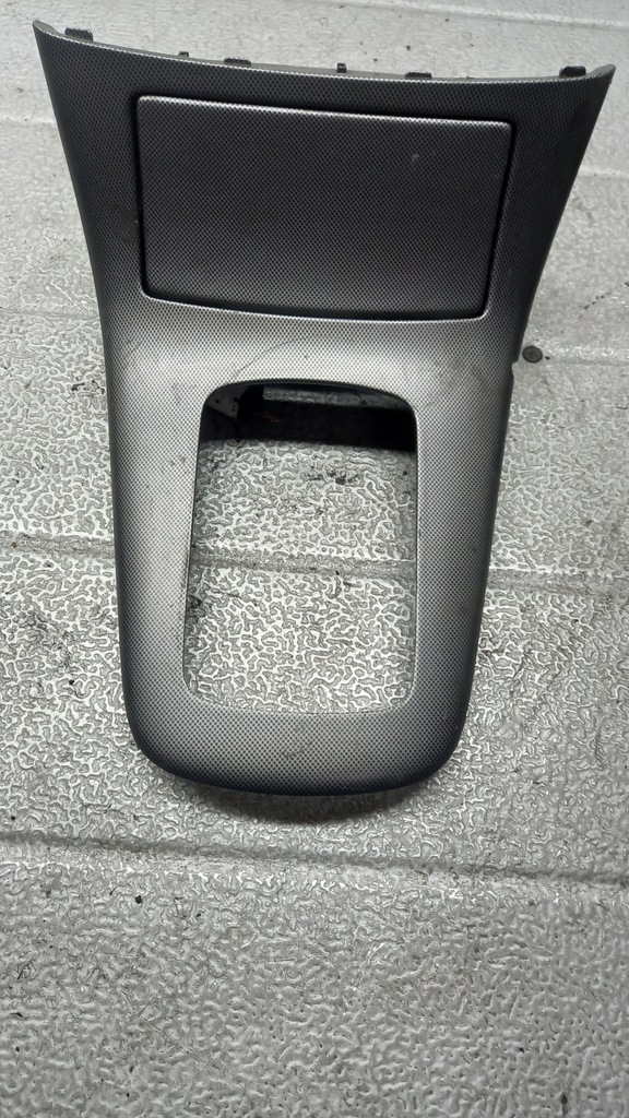 фото №1, Рамка toyota avensis t25 04r kombi