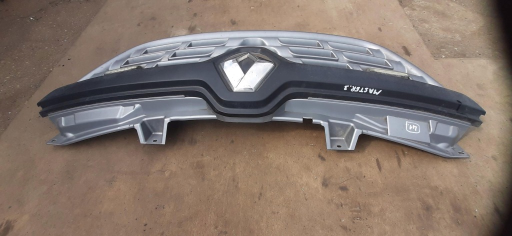 фото №4, Решётка радиатора решётка радиатора перед значок решётка lift renault master iii 623102803r