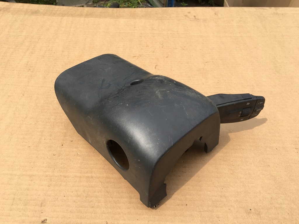 фото №1, Корпус руля 6j0858559 рычаг радио ibiza