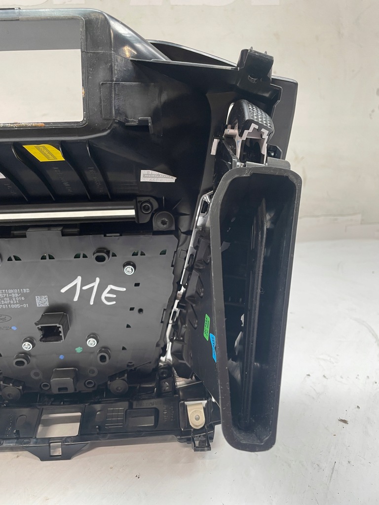 фото №10, Ford focus mk3 iii lift панель управление радио рамка f1et18k811bd