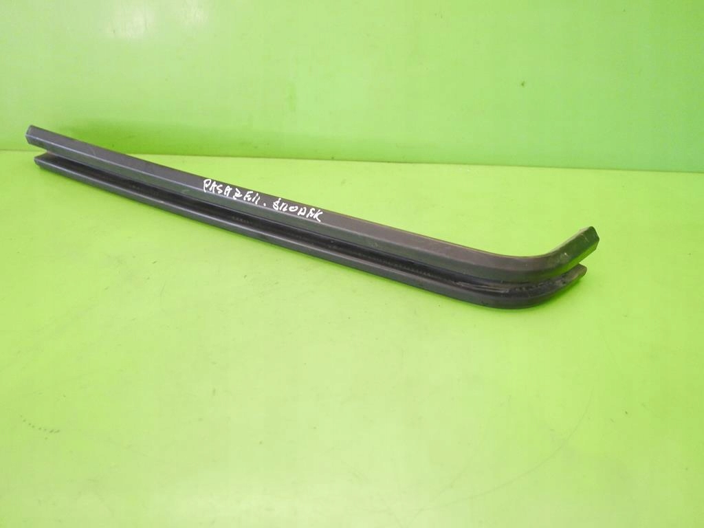 фото №2, Напрямна двері права задня середина renault kangoo i phi