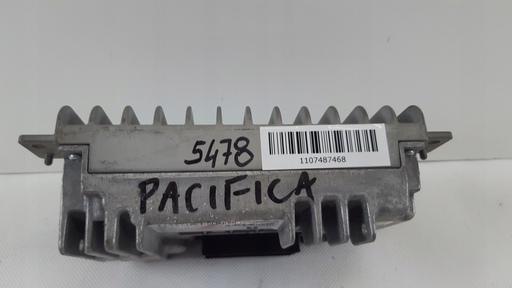 фото №9, Chrysler pacifica 16- радио 68232026ak