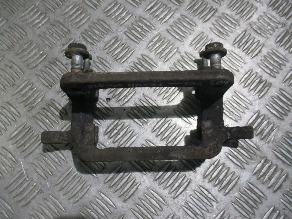 фото №10, Скоба перед peugeot 407 2.0 hdi 04-11r 278 mm