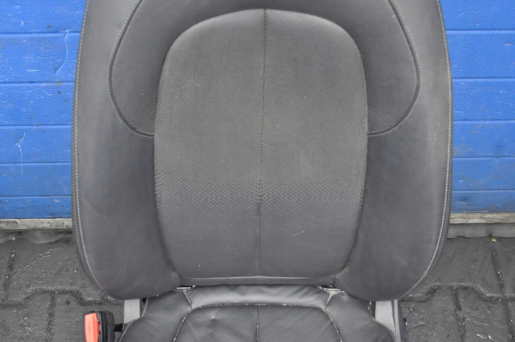 фото №15, Bmw 2 f46 gran tourer сиденья кожаный + заднее сиденье 2 3 ряд + обшивки нет подогрев