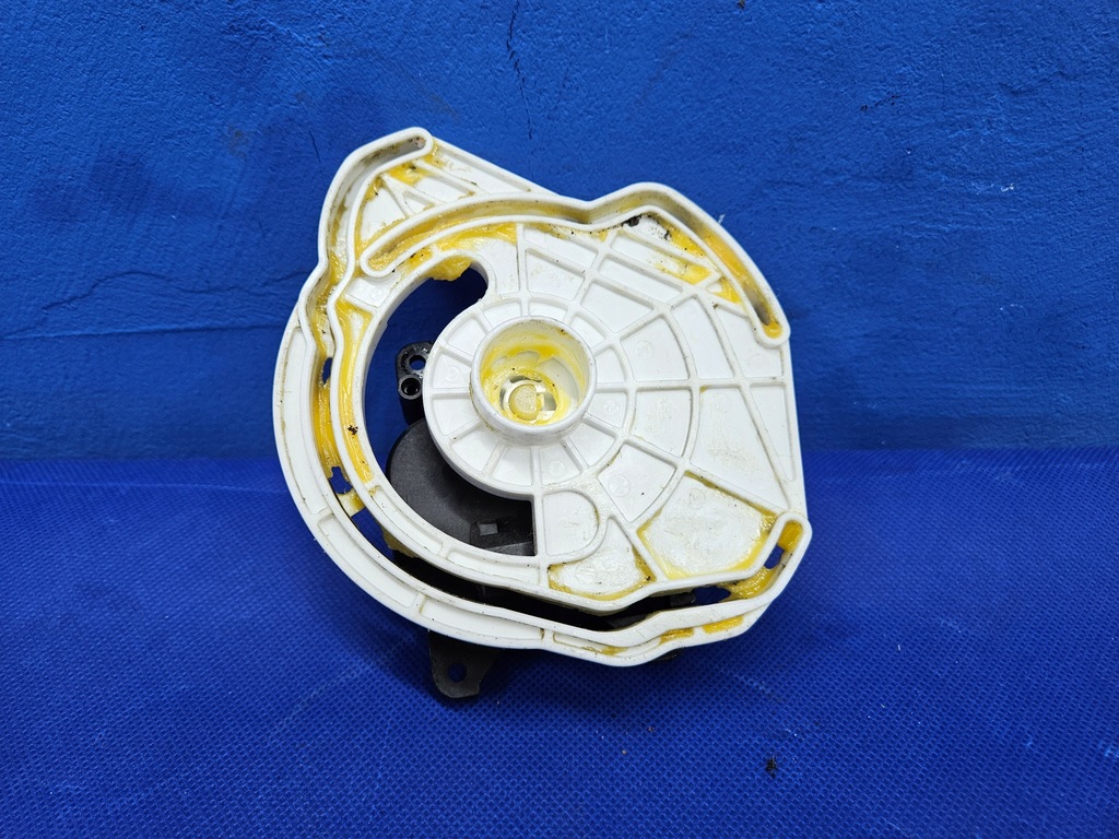 фото №7, Моторчик отопителя denso 9r11b mitsubishi i-miev c-zero peugeot ion