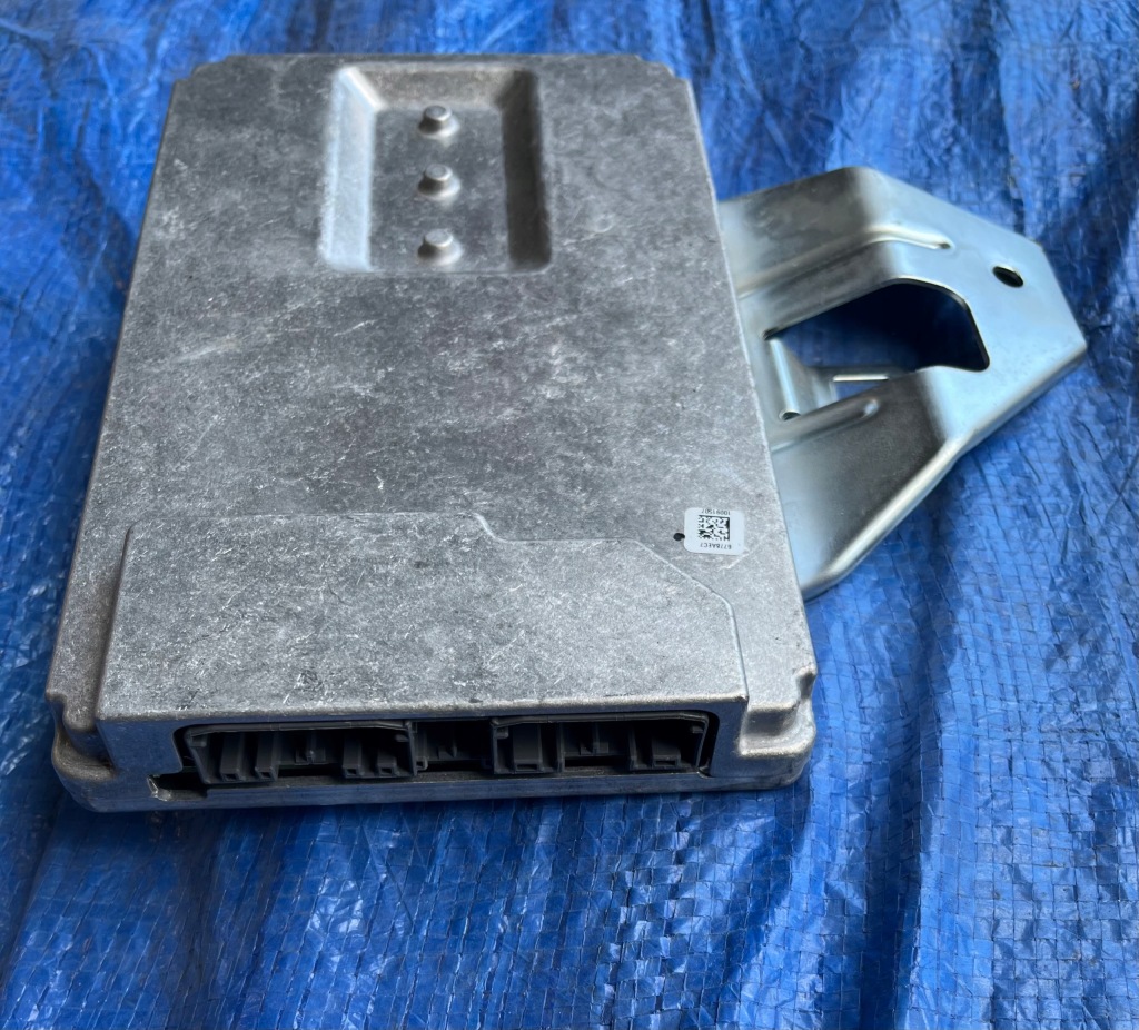 фото №1, Jeep grand cherokee wk2 lift усилитель 68234112af