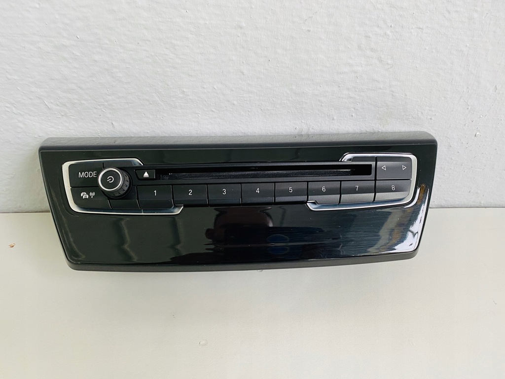 фото №4, Bmw f45 2 панель радио 9363535