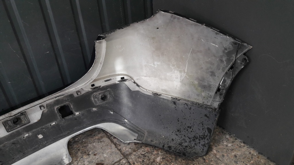 2990174 бампер задняя bmw x1 e84 srebrno-czarny Цена