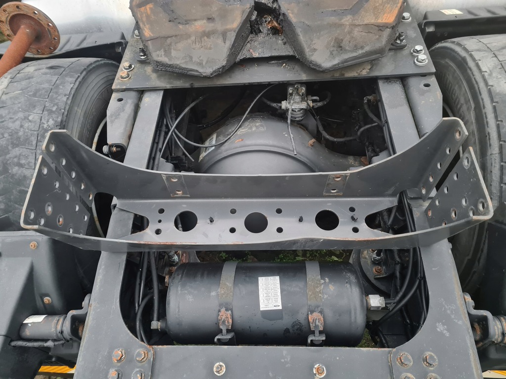 фото №4, Балка поперечина рами задня renault gama t range volvo fh 4 fm 4