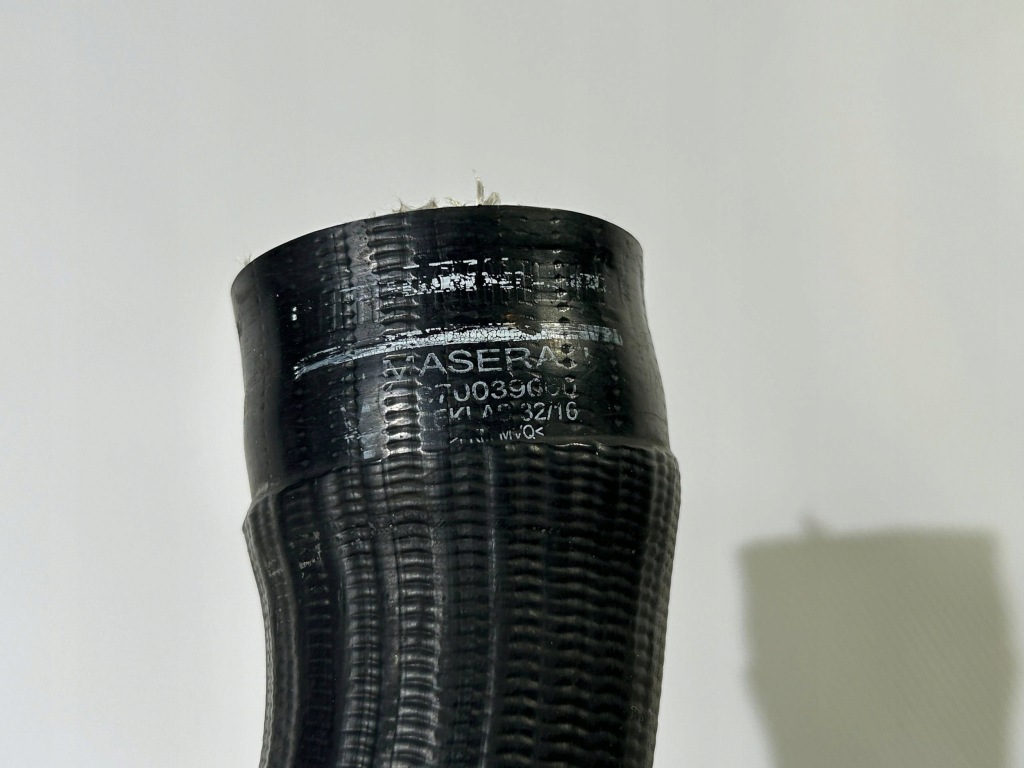 Пабтрубок  труба шланг воздухозаборник воздуха интеркулер maserati ghibli m157 2013- с Разборки