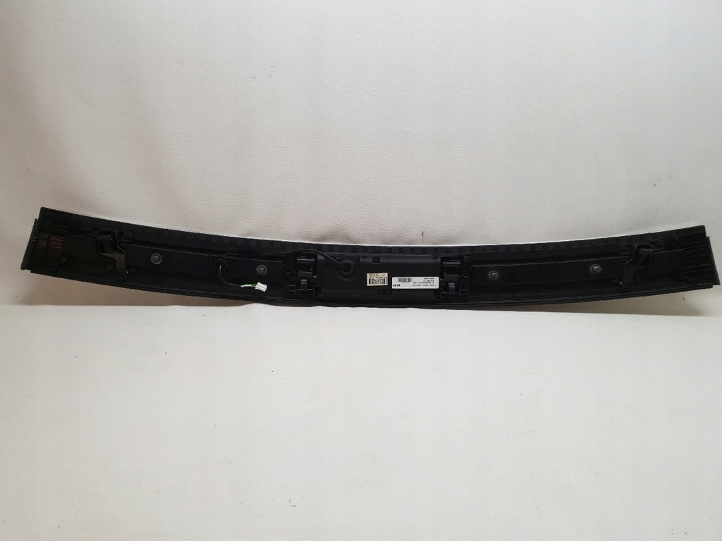 фото №7, Mercedes w205 ветрозащитный экран windshot спойлер a2057700900