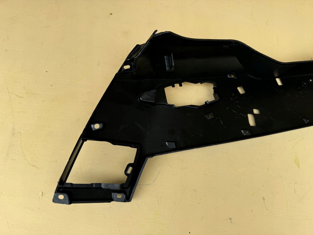 Lexus nx nx300h / nx200t кронштейн підсилювач решітка 52112-78220 Доставка