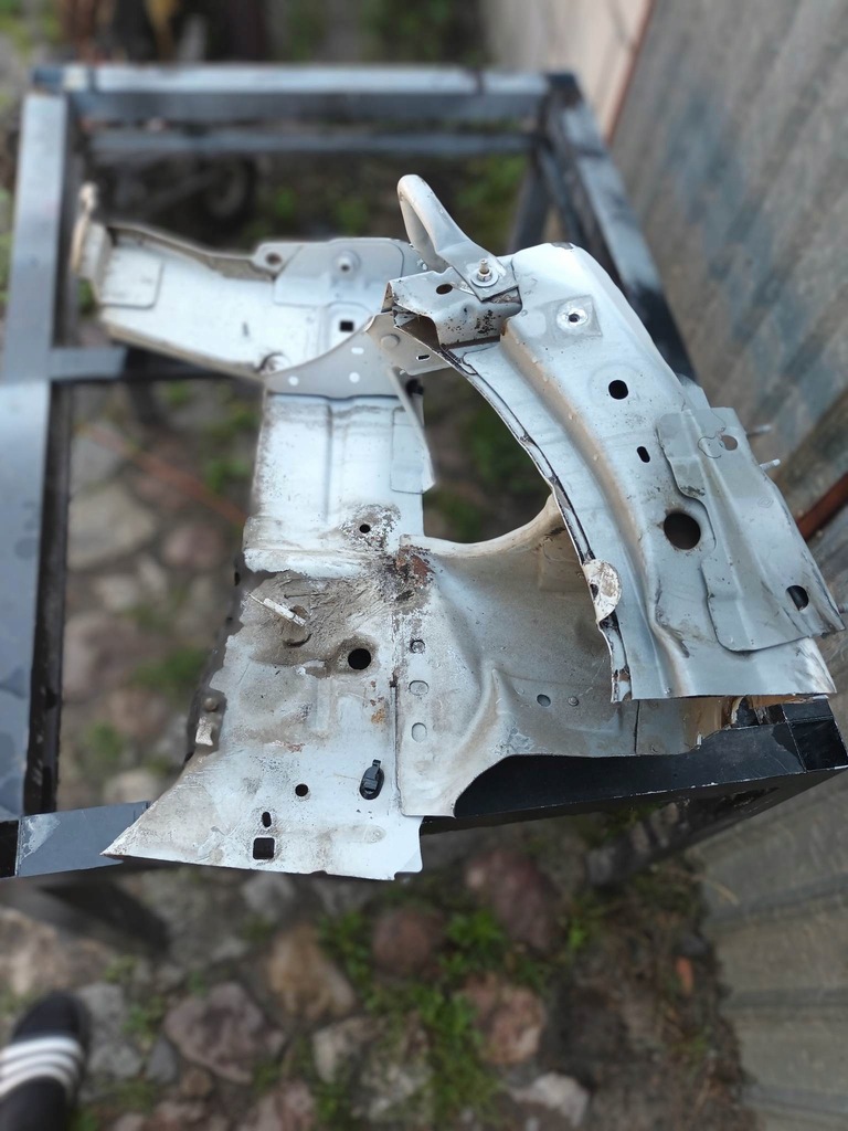 фото №4, Лонжерон левая подкрылок renault clio iv