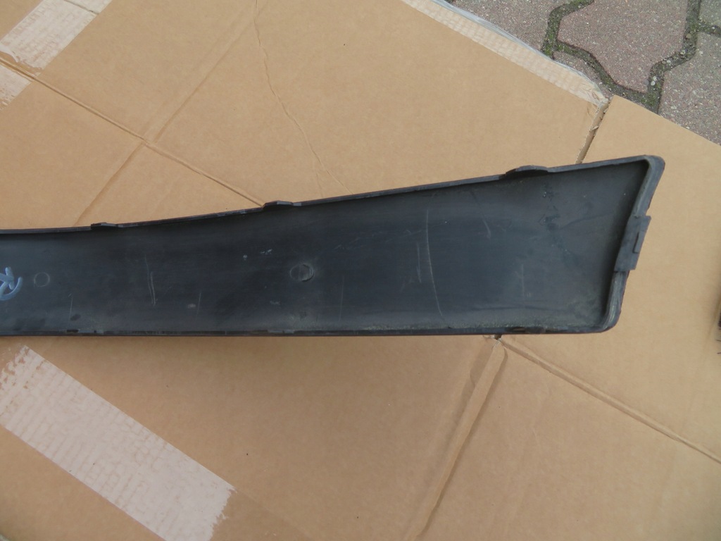 фото №6, Peugeot 406 молдинг бампера правый перед 9616460577