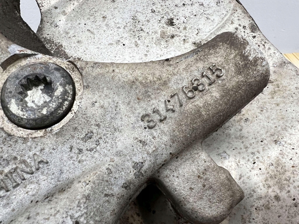 фото №4, Volvo v60 ii s60 iii 2018- 2.0 d3 поворотний кулак ліва 31476315