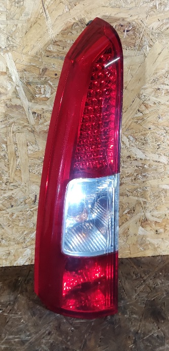 фото №1, Лампа задняя левая volvo v70 xc70 2004 - 2007 rok