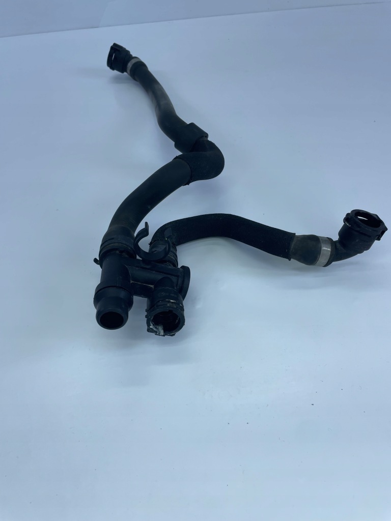 Шланг пабтрубок  труба трубка воды bmw g01 g02 b46b20 9894753 8680442 в Украине