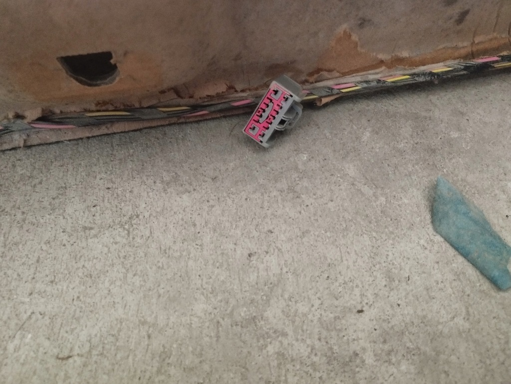 фото №7, Dodge ram 1500 09- потолок usa quad cab