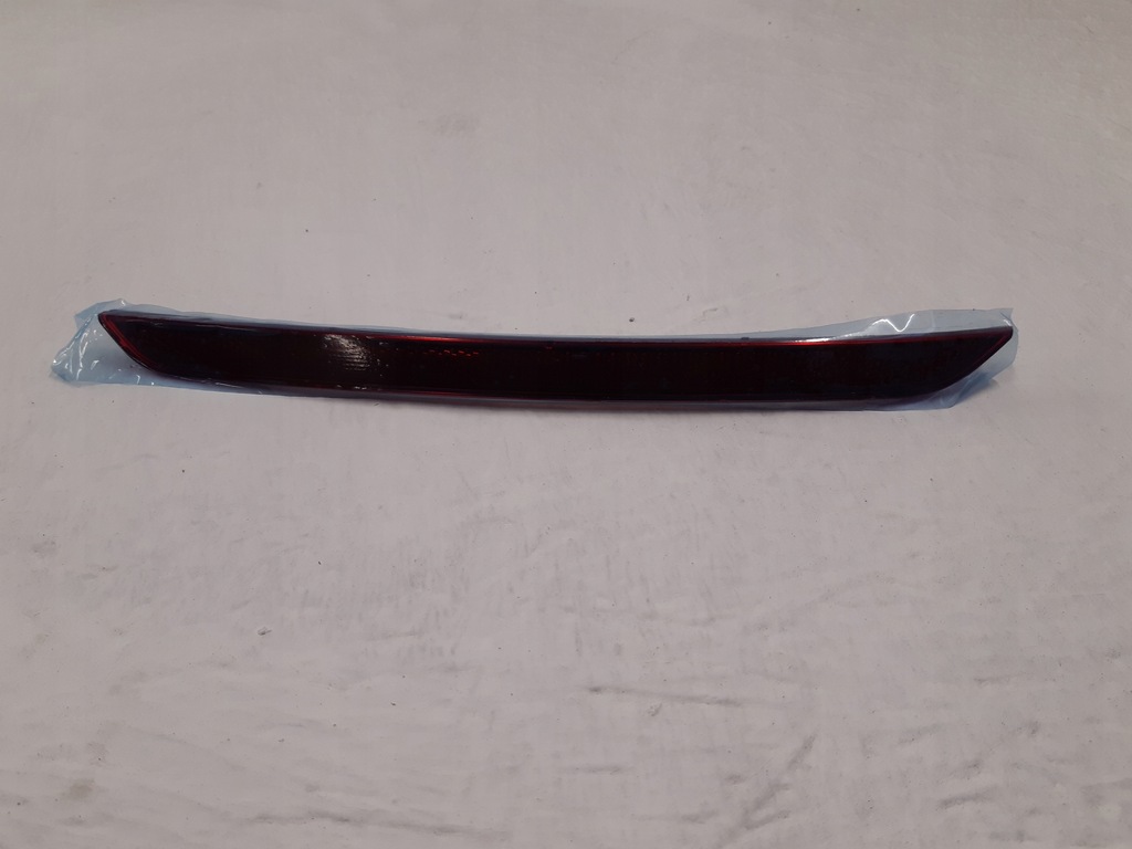 фото №1, Отражатель бампера задняя ferrari 812superfast 89037800