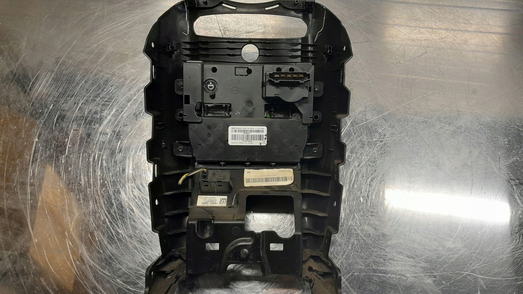 фото №3, Панель кондиционера 3452259 6979700 - mini clubman r55 cooper r56