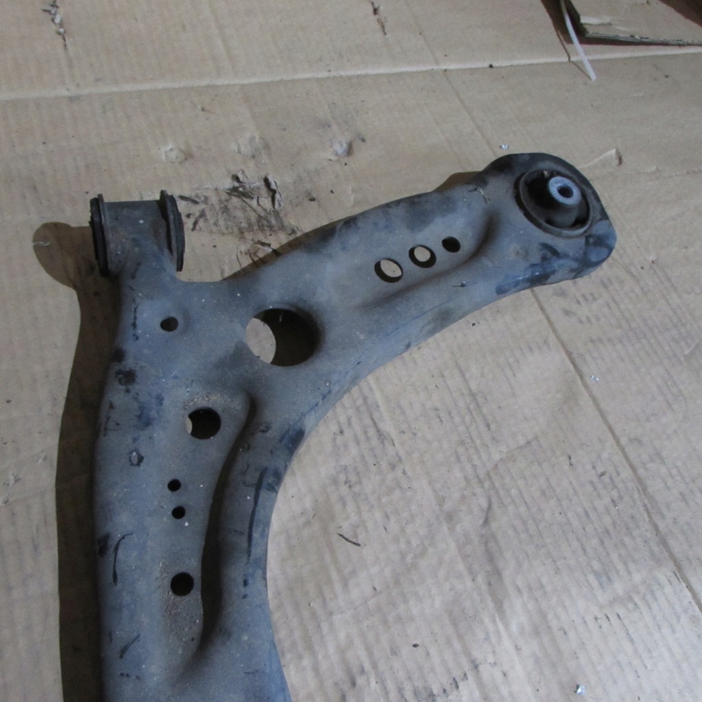 фото №7, Рычаг передний seat leon iii