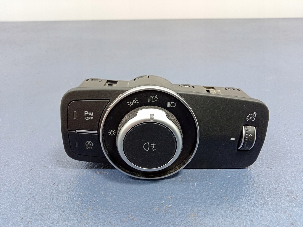 фото №1, Alfa romeo stelvio qv переключатель света